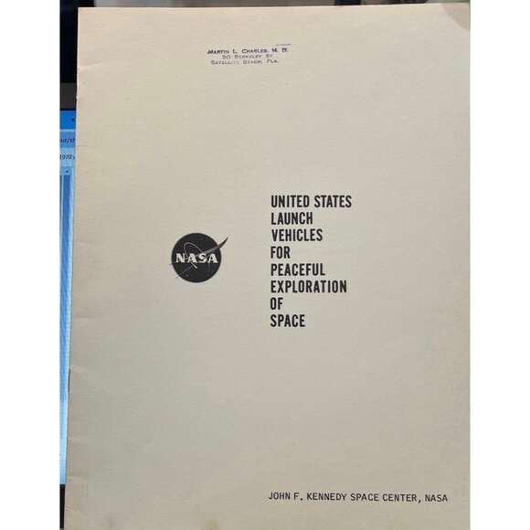 Vtg 1960's NASA Booklet "United States Launch Vehicles For Peaceful Exploration - Picture 1 of 6